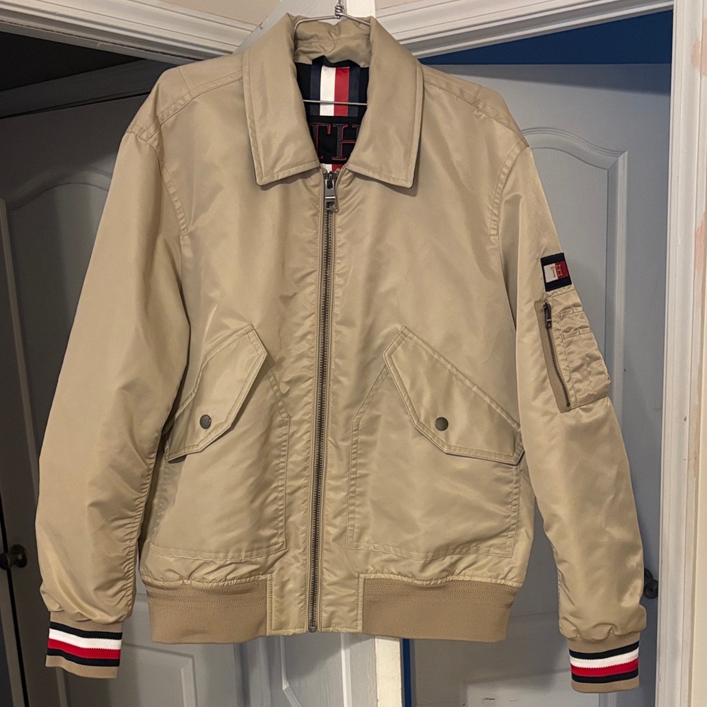 Tommy Hilfiger Men's Tan Bomber Jacket